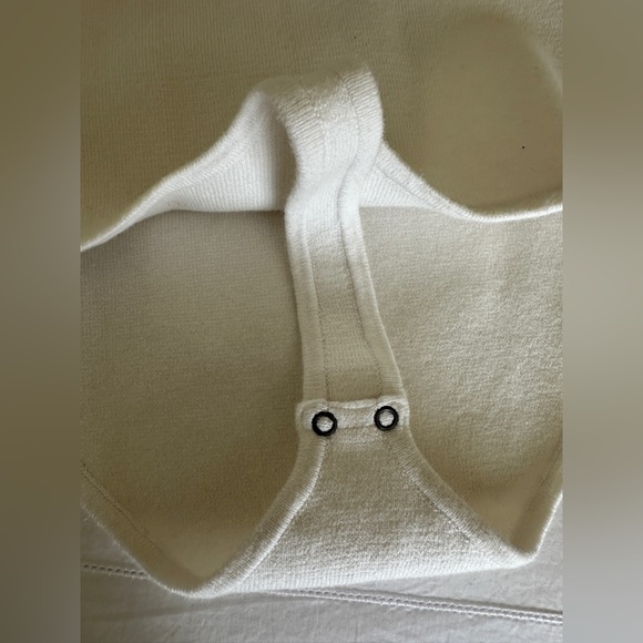 NWT Amercrombie & Finch Crossback Cream/Eggshell White  Knit Bodysuit Sz Large - Picture 3 of 6